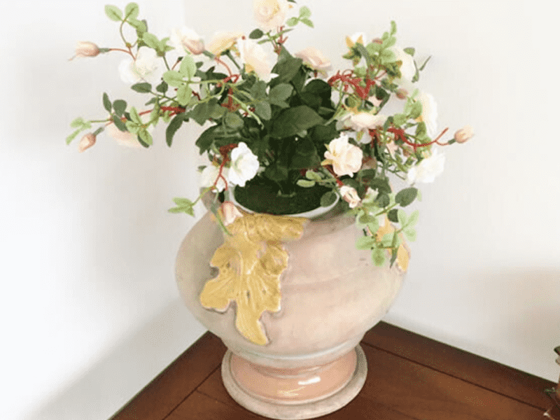 日本の文化・陶器製品<br />
(傘立て・グリル鍋・花瓶・置物・食器)